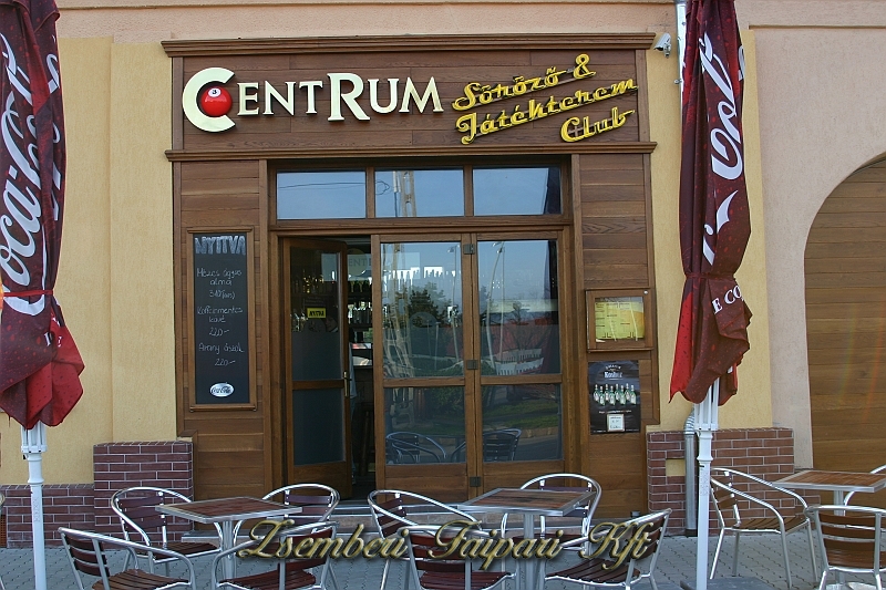 Centrum söröző Kunszentmárton - 01.JPG